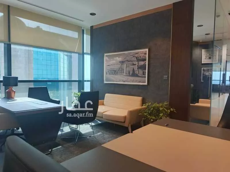 299 sqm office in Al Shati 26