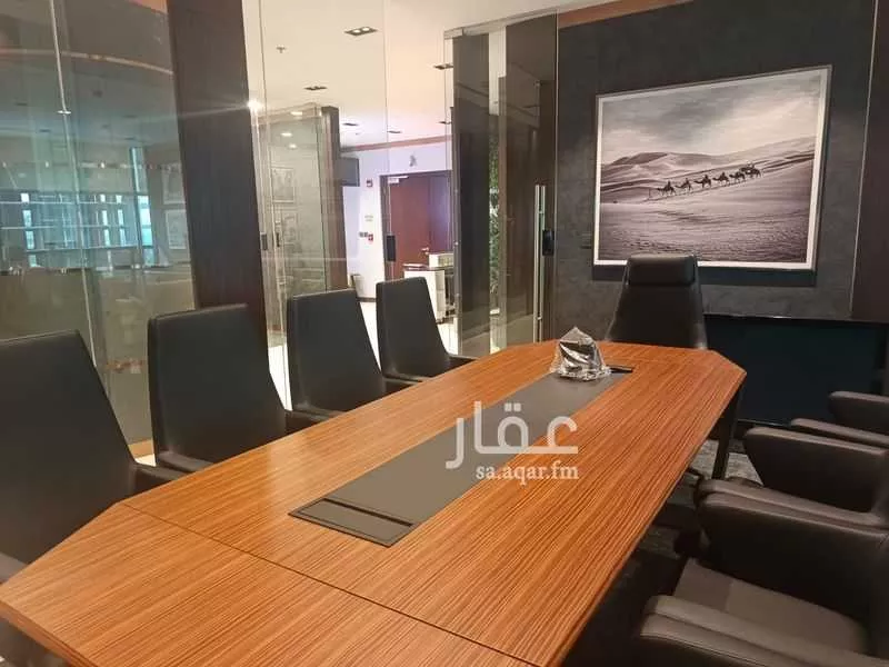 299 sqm office in Al Shati 27