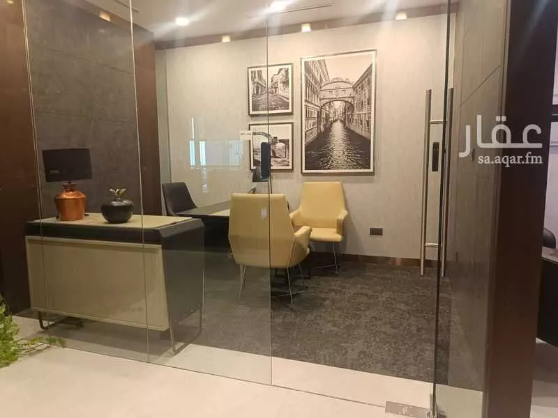299 sqm office in Al Shati 5