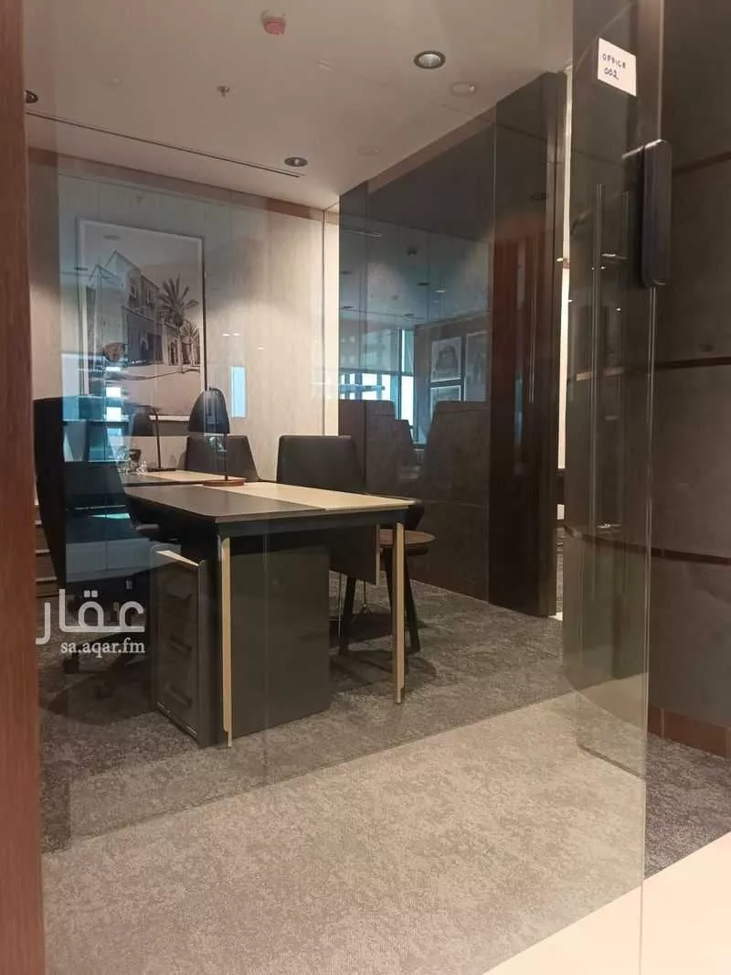 299 sqm office in Al Shati 6