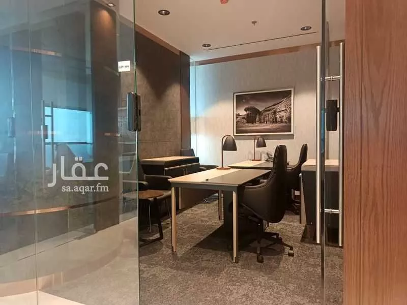 299 sqm office in Al Shati 9