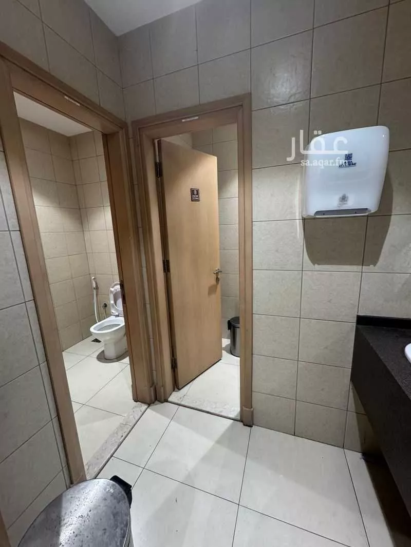 5 bedroom office in Al Shati, Jeddah 7