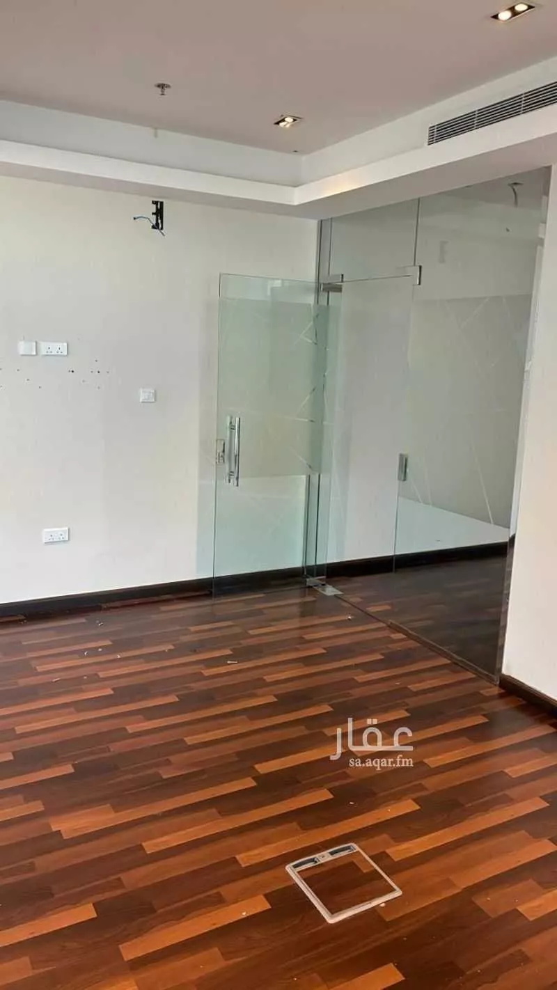 1 bedroom office in Al Shati, Jeddah 7