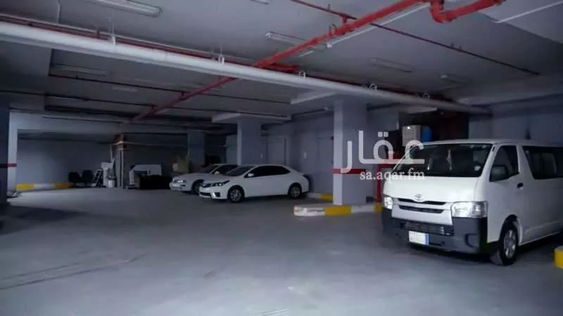 288 sqm office in Al Rawdah 5