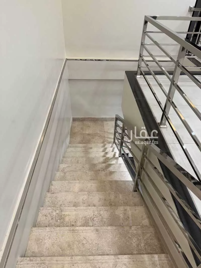 835 sqm office in Al Wahah 15
