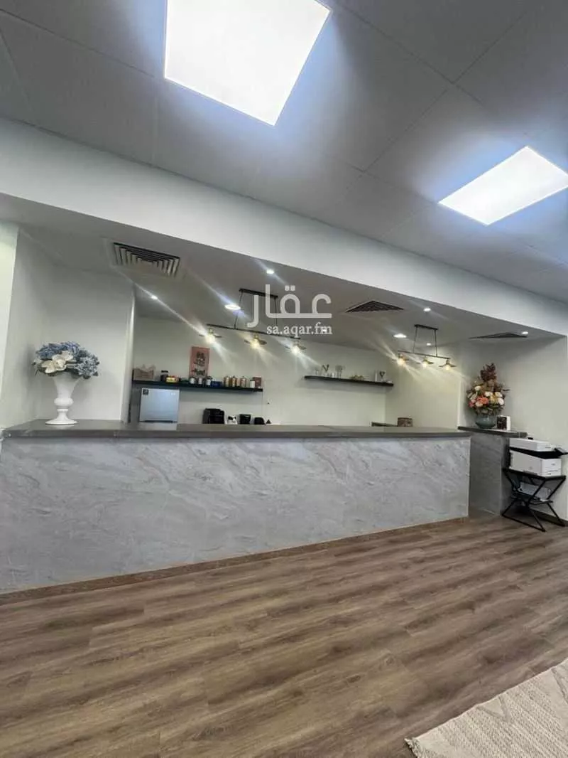 360 sqm office in Al Faisaliyyah 7