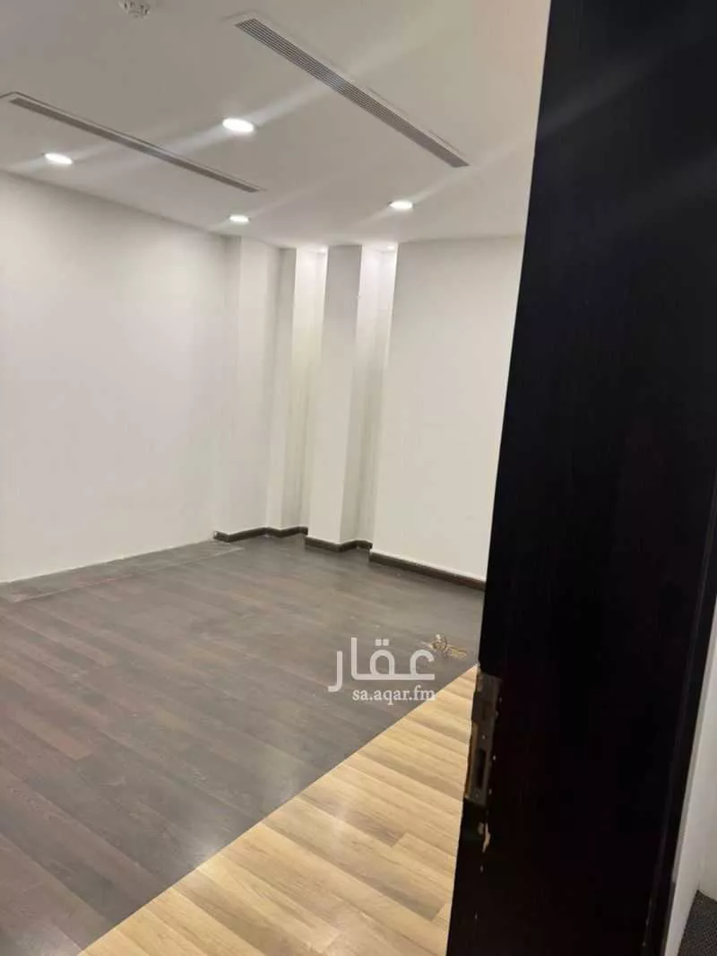 354 sqm office in Al Muhammadiyah 11