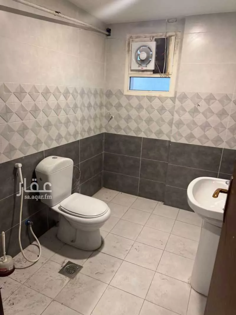 130 sqm office in Al Muhammadiyah 7