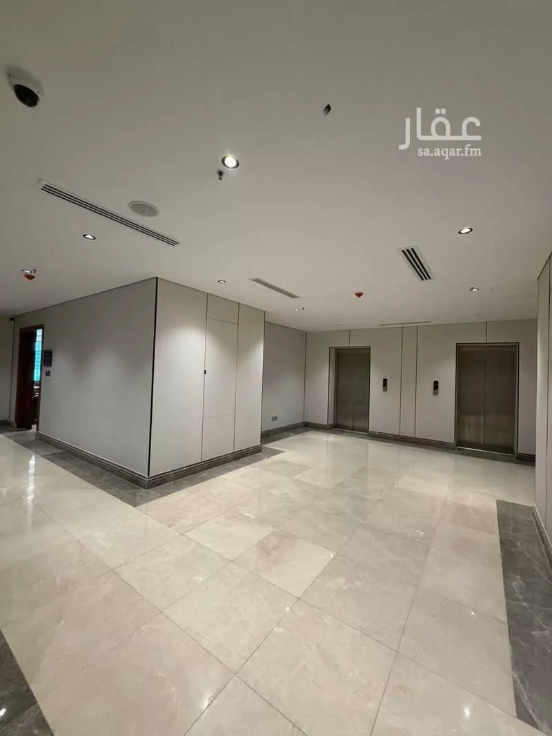 مكتب 200 م² في الشاطئ 4
