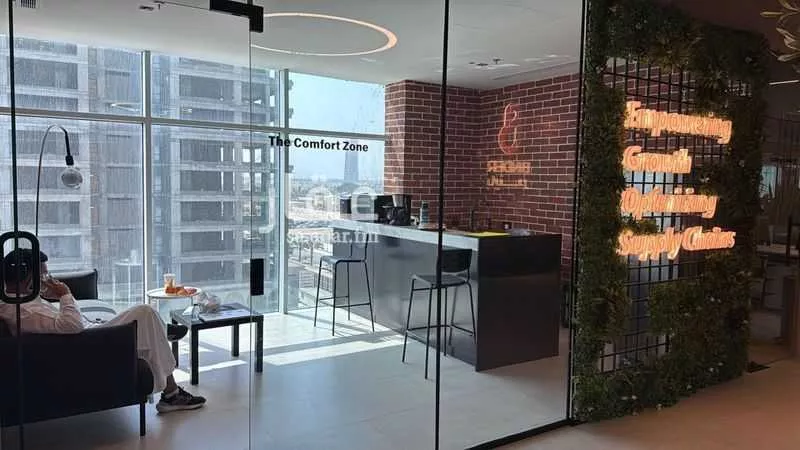 620 sqm office in Al Murjan 5