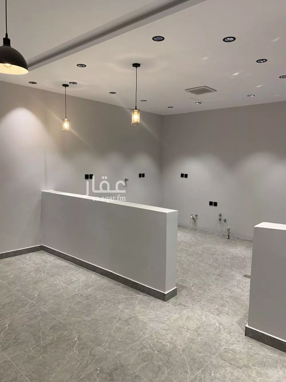 864 sqm building in Al Quraynah 13