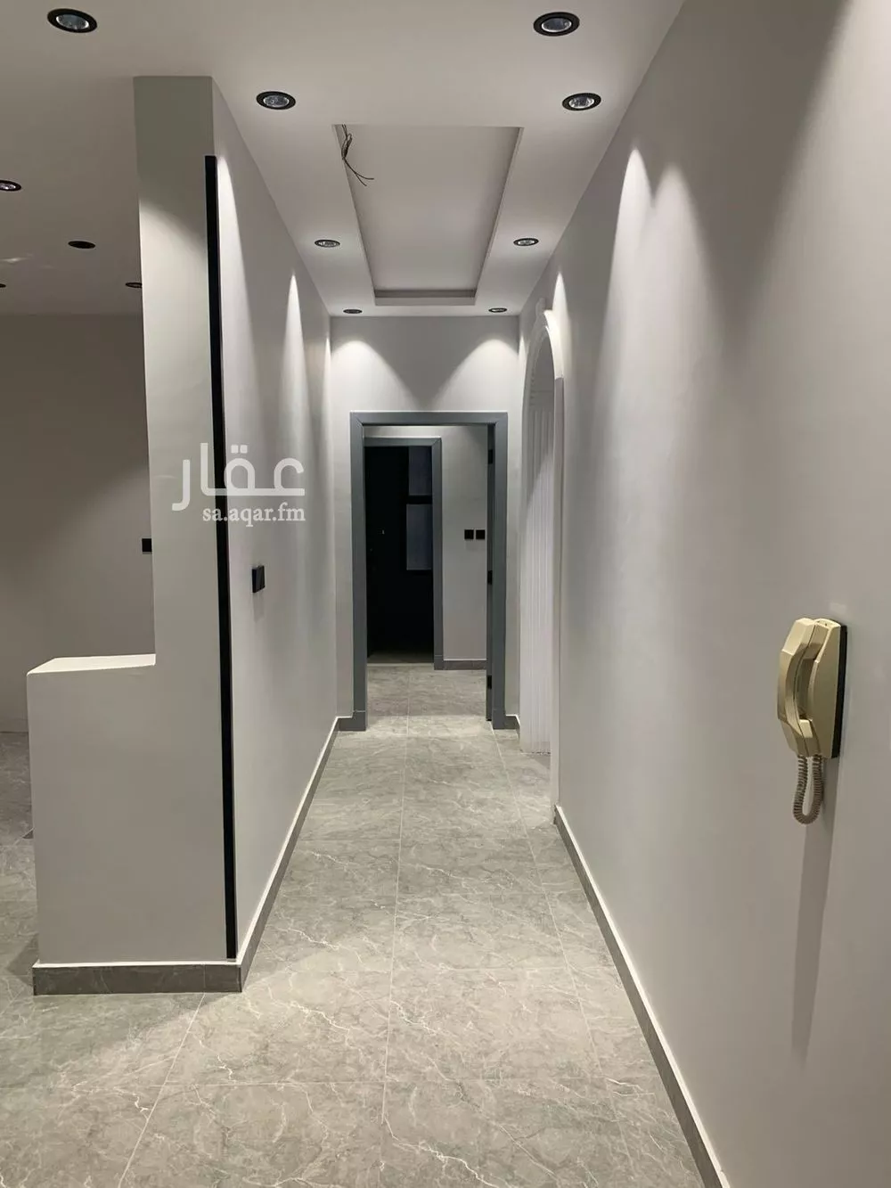 864 sqm building in Al Quraynah 6