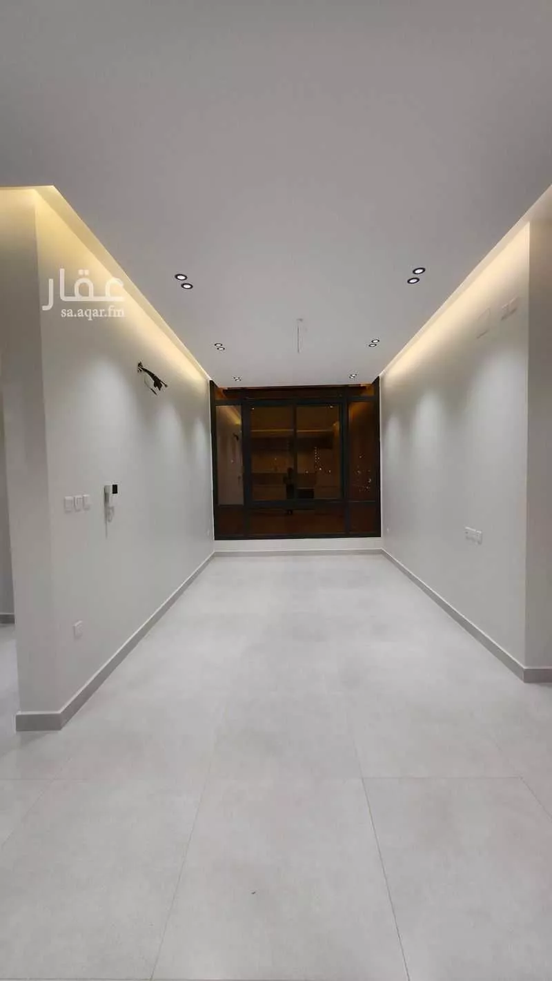 عمارة 638 م² في العزيزية 18