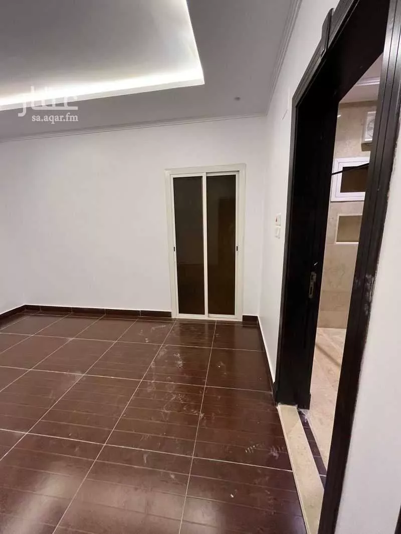 220 sqm building in Abhur North 2
