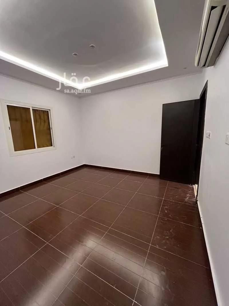 220 sqm building in Abhur North 5