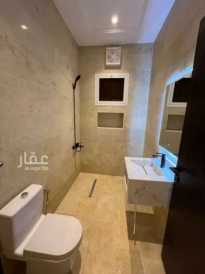 220 sqm building in Abhur North 7