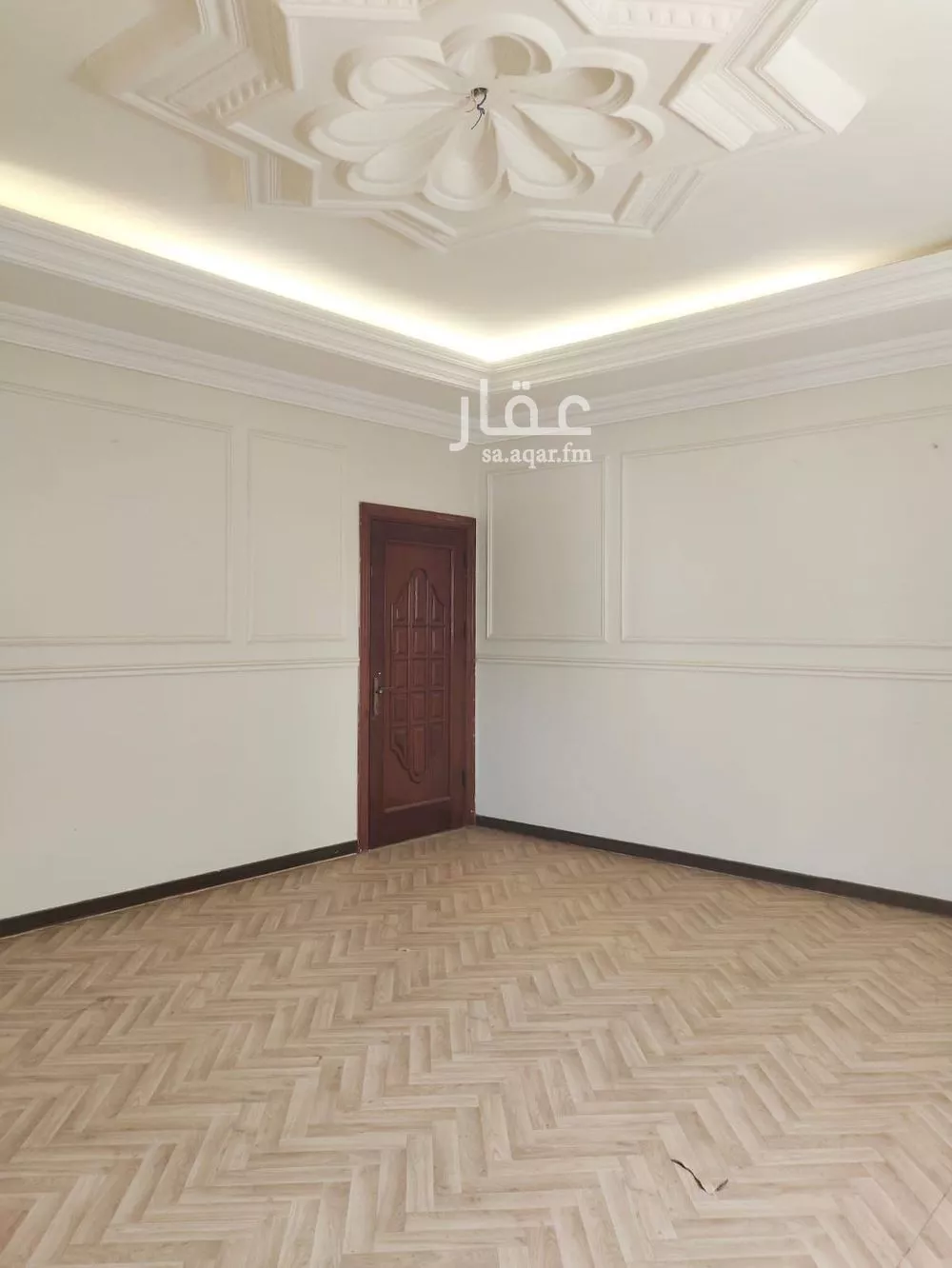 625 sqm building in Al Safa 6