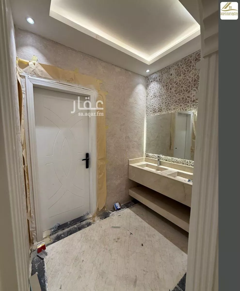 499 sqm building in Al Yaqout 2