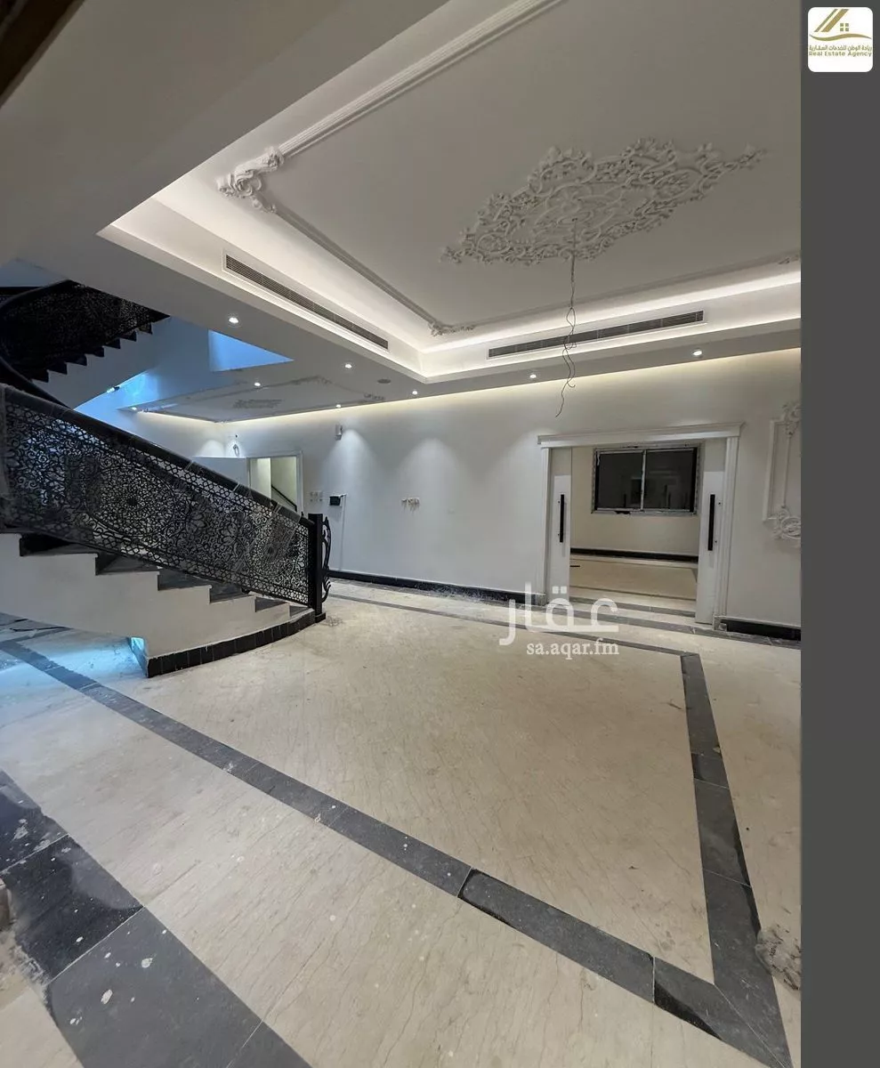 499 sqm building in Al Yaqout 22