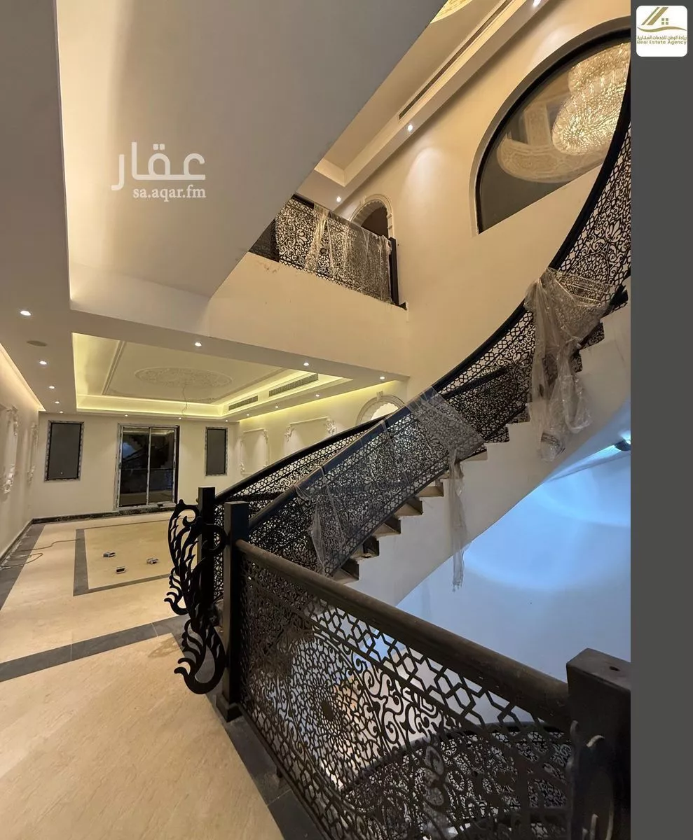499 sqm building in Al Yaqout 27