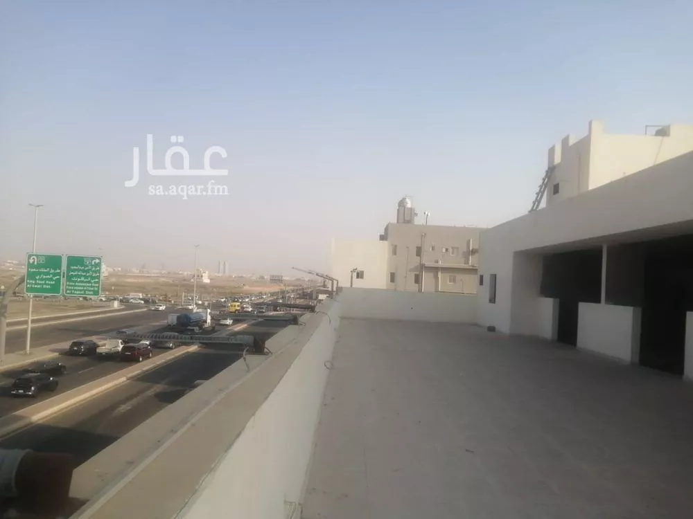 2940 sqm building in Al Yaqout 3