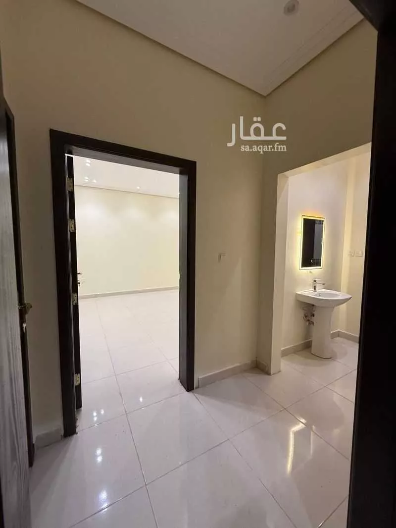 140 sqm building in Ar Rayan 12