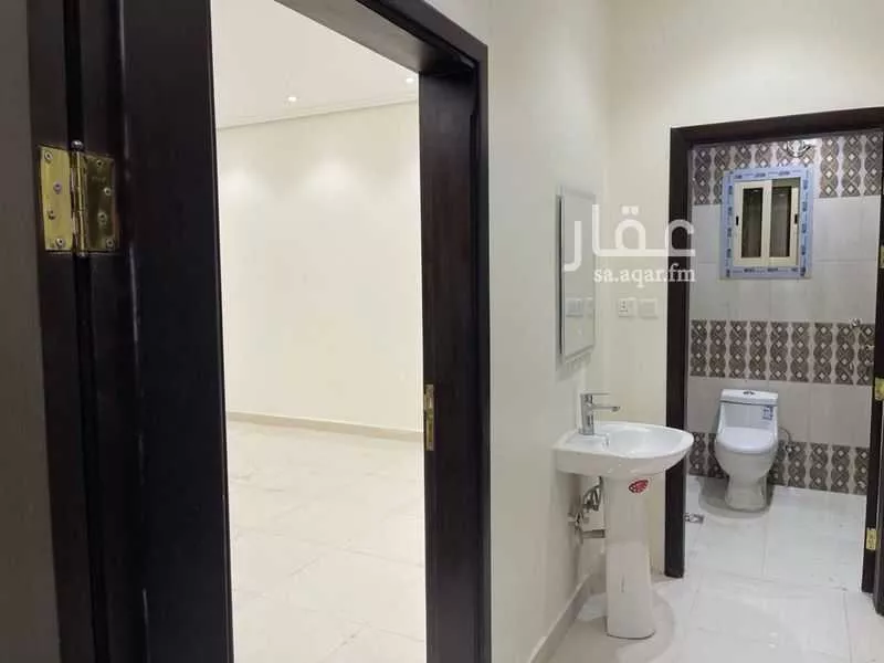 140 sqm building in Ar Rayan 5