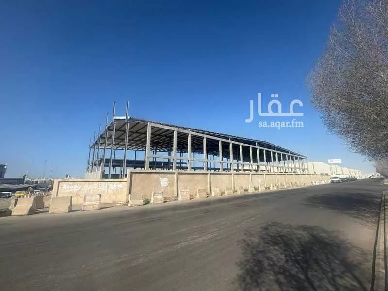 17950 sqm warehouse in Al Nakheel 4