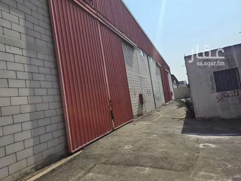 3224 sqm warehouse in Al Wadi 6
