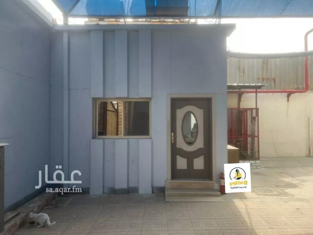 مستودع 1199 م² في النخيل 2