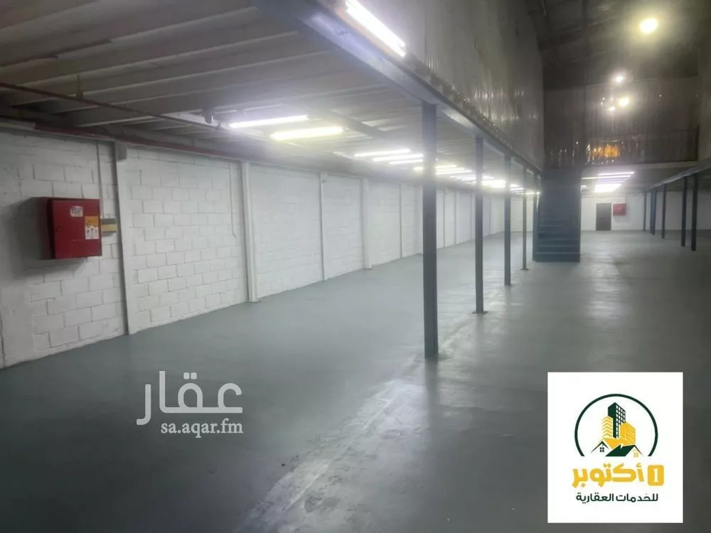 مستودع 1199 م² في النخيل 4