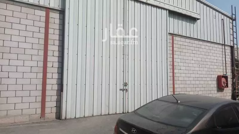 4700 sqm warehouse in As Sarawat 5