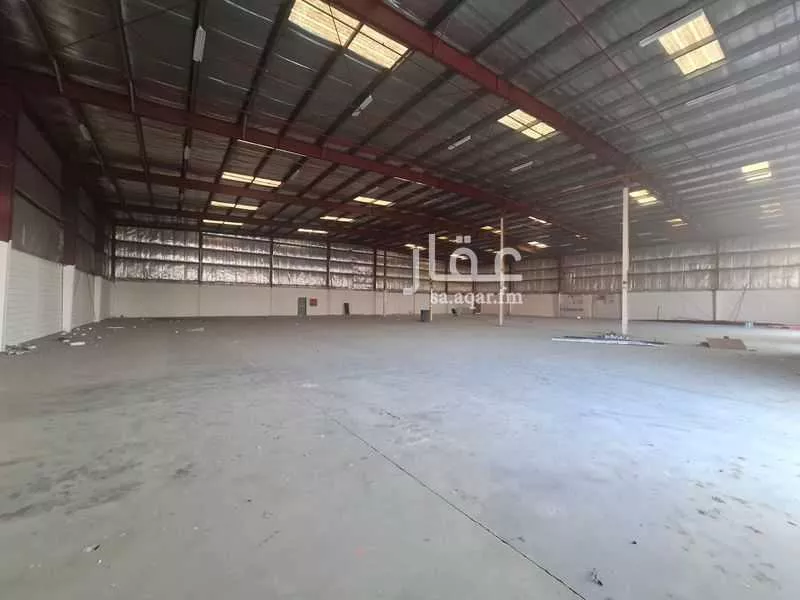 3319 sqm warehouse in Ar Rayan 4