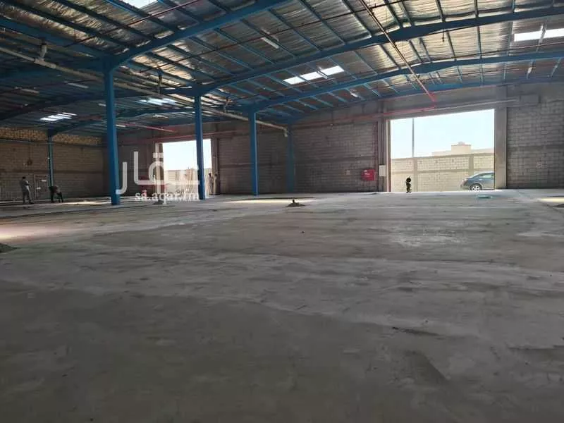 3319 sqm warehouse in Ar Rayan 8