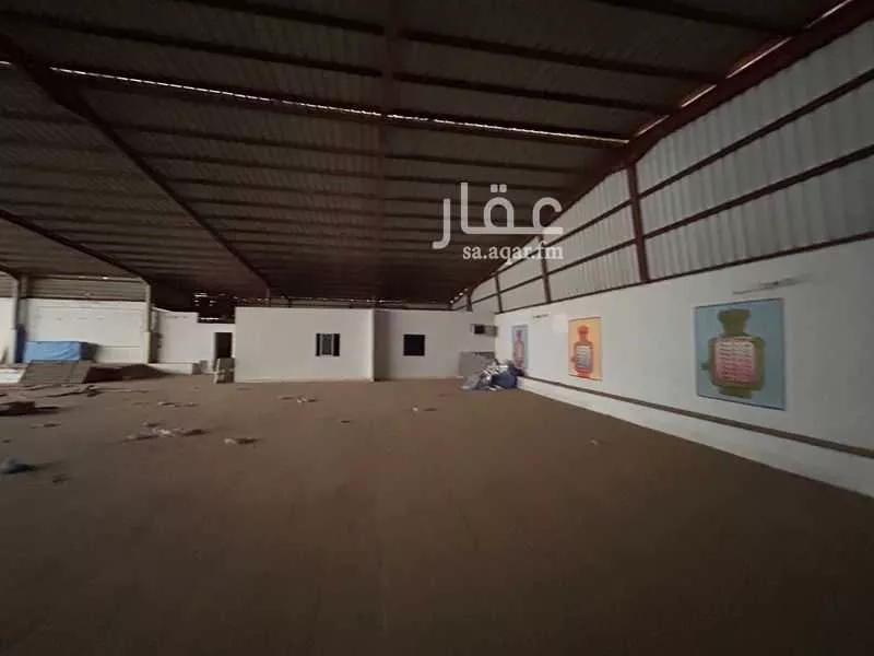 945 sqm warehouse in Abruq Ar Rughamah 3