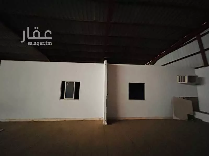 945 sqm warehouse in Abruq Ar Rughamah 5