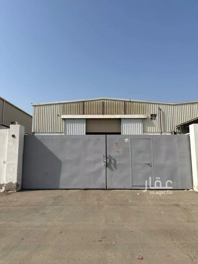 1000 sqm warehouse in Al Manar 4