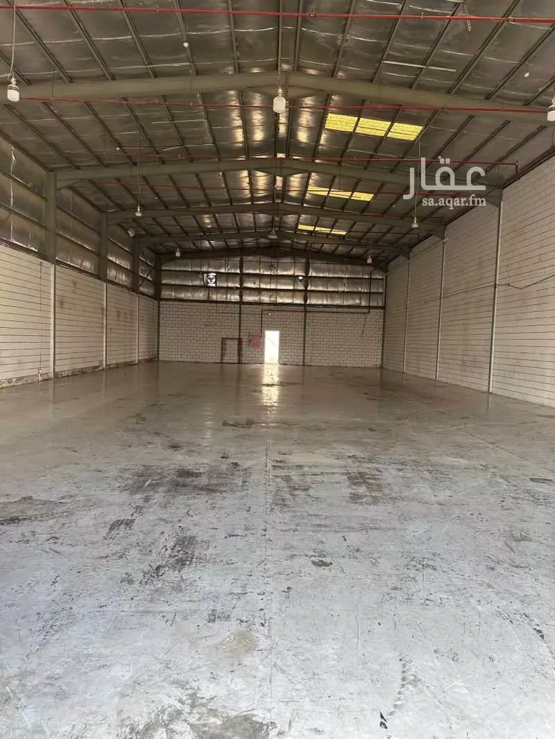 1000 sqm warehouse in Al Manar 9