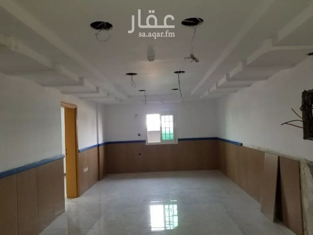 عمارة 700 م² في الفيحاء 5