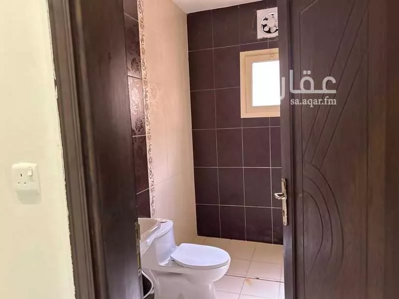 عمارة 898 م² في الرغامة 10