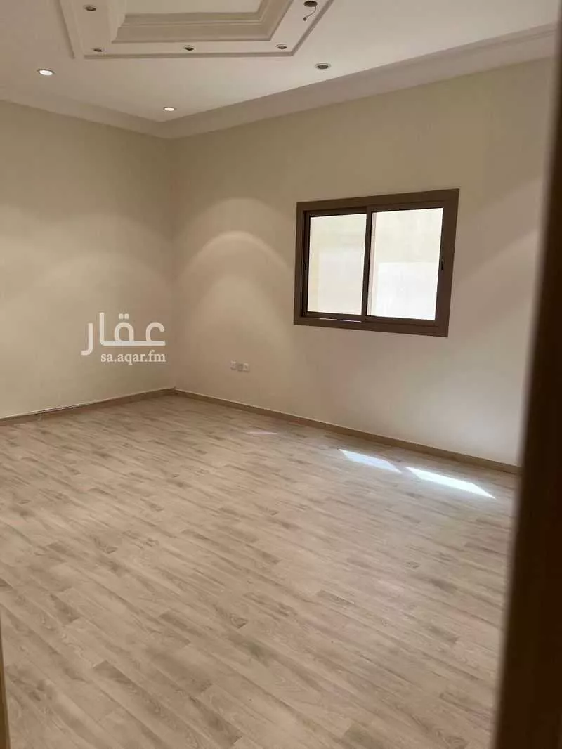 690 sqm building in Al Basateen 9