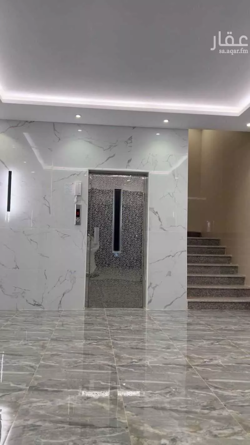 عمارة 400 م² في المروة 8