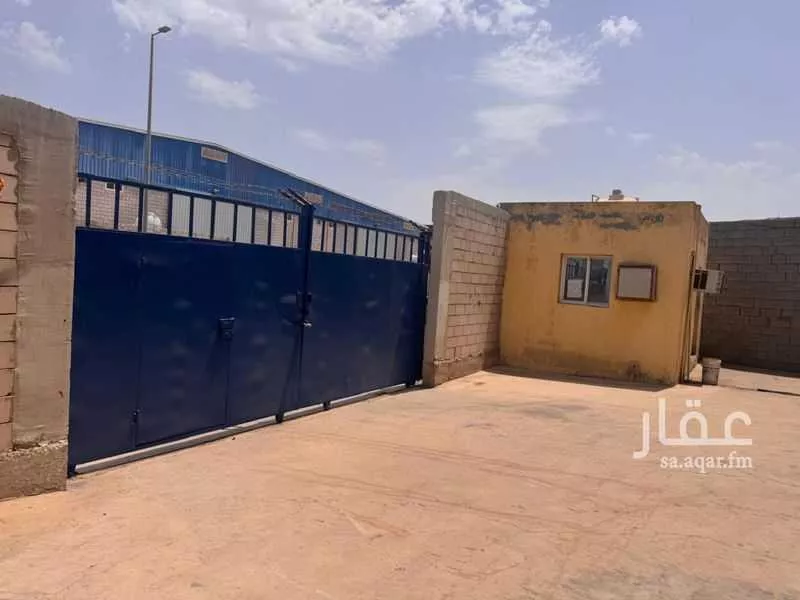 2520 sqm warehouse in Al Wadi 4
