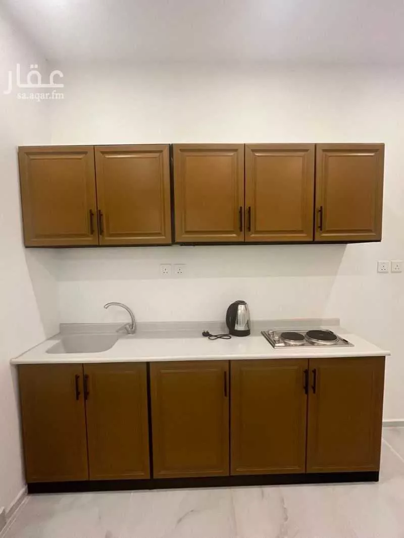 683 sqm building in Al Ajawid 3