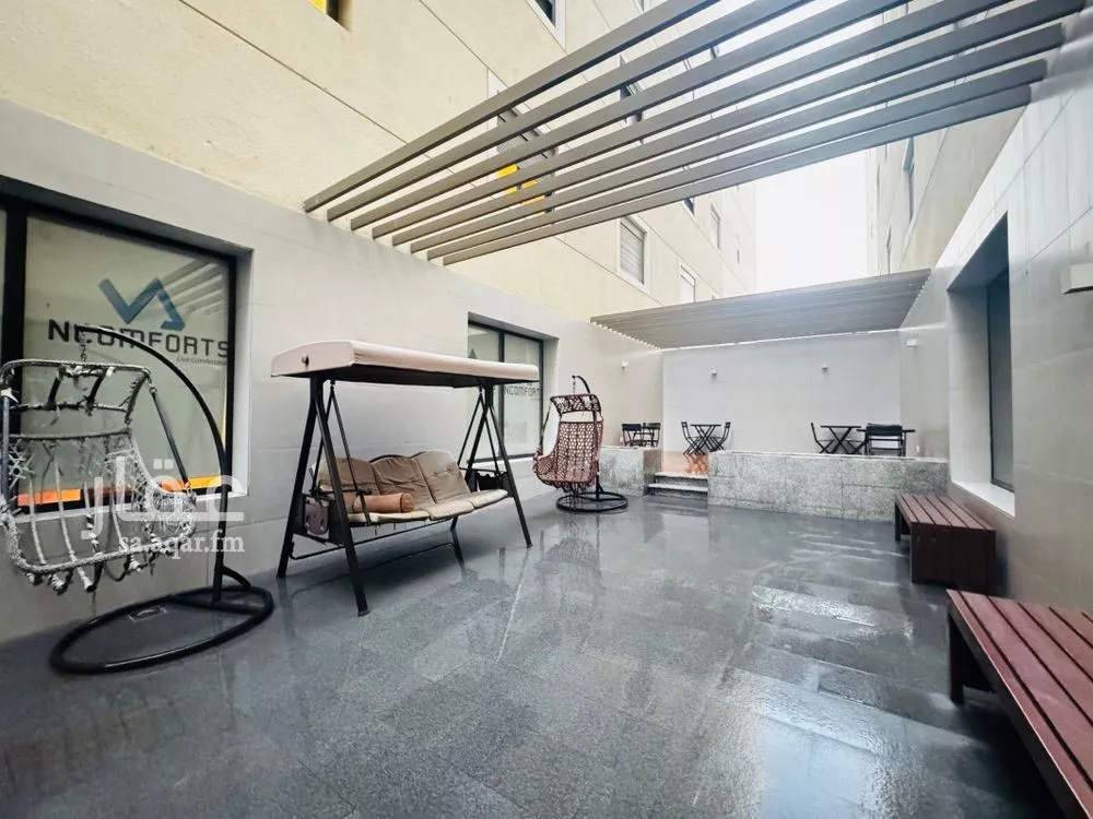 عمارة 2023 م² في الرويس 16