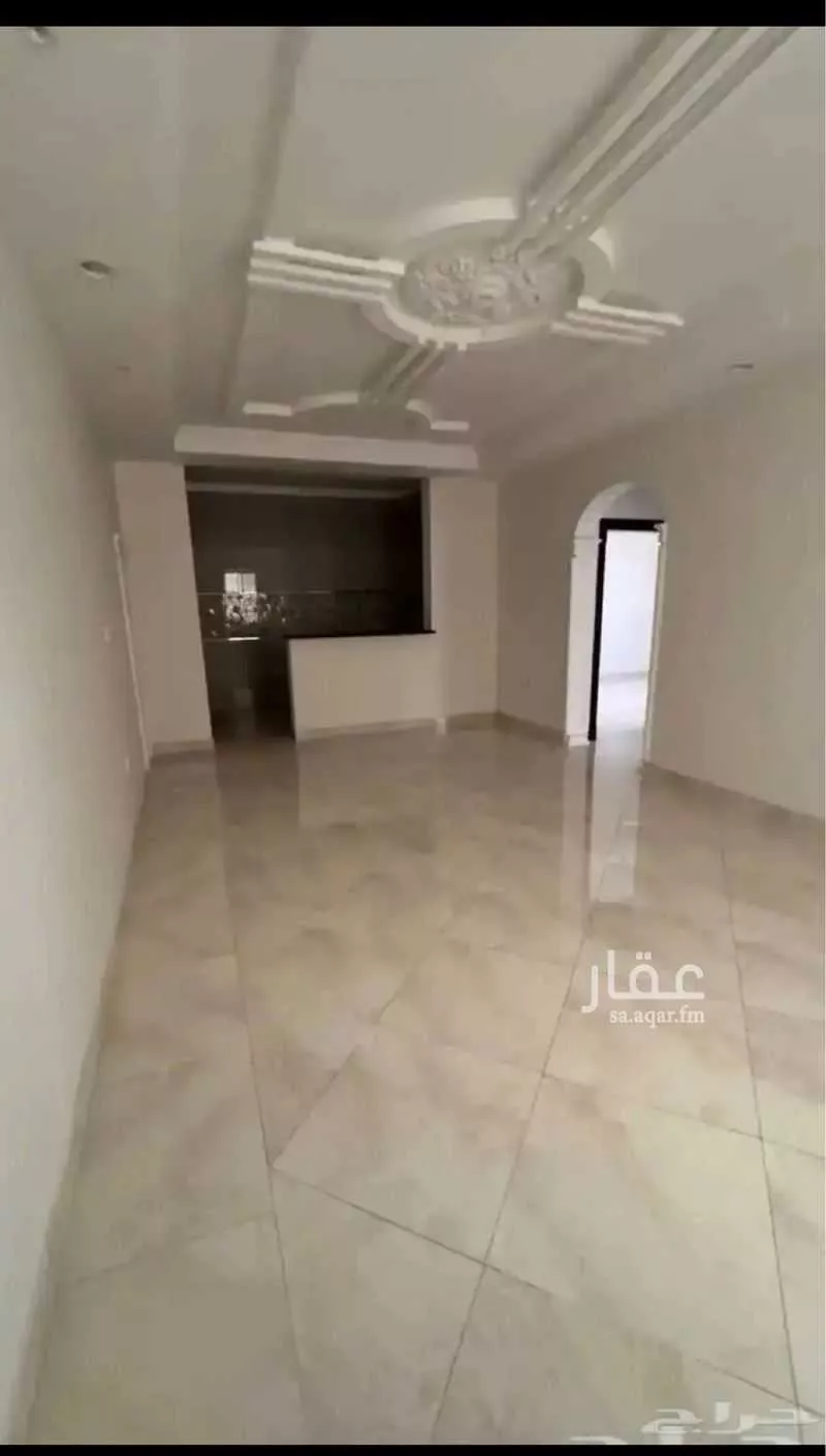 عمارة 690 م² في الريان 3
