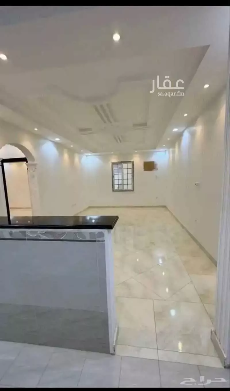عمارة 690 م² في الريان 5