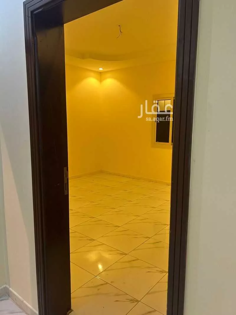 عمارة 793 م² في الريان 2