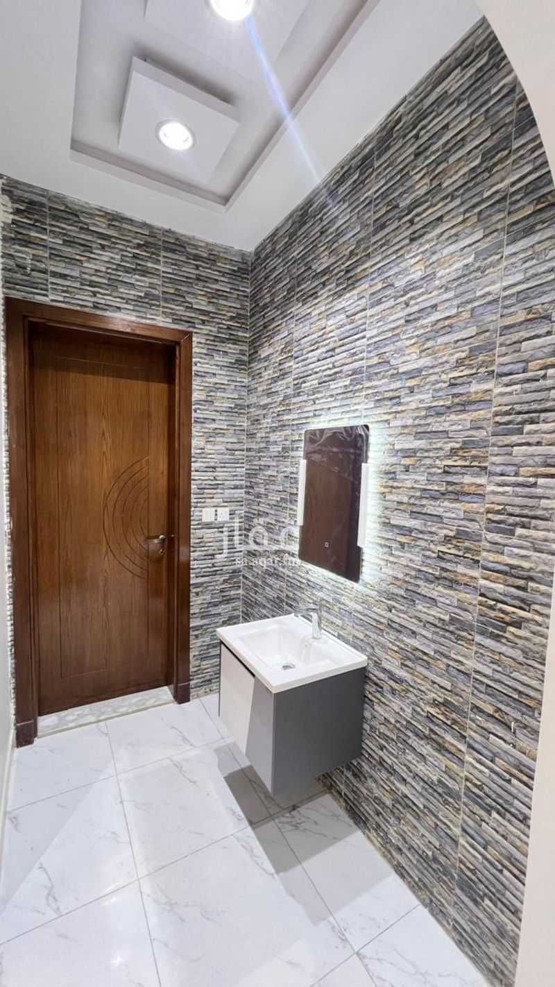 50 bedroom building in Al Safa, Jeddah 4
