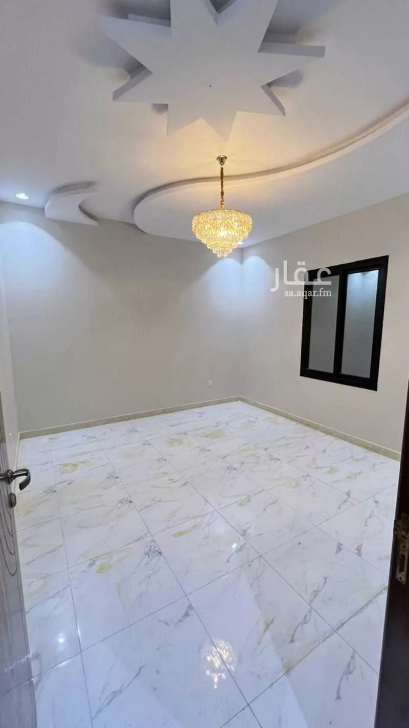 600 sqm building in Al Safa 7